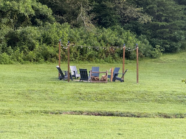 Figure 1: Saying goodbyes, Under Canvas, Smokies NP