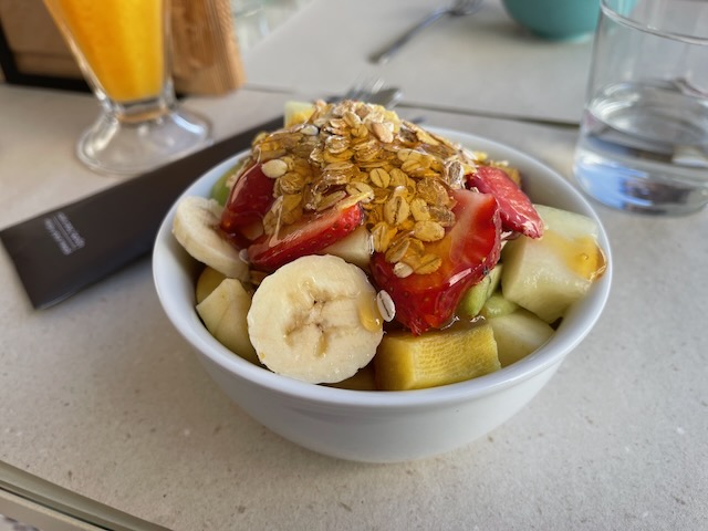 Figure 1: Yogurt, honey, and bowl full of fruits!